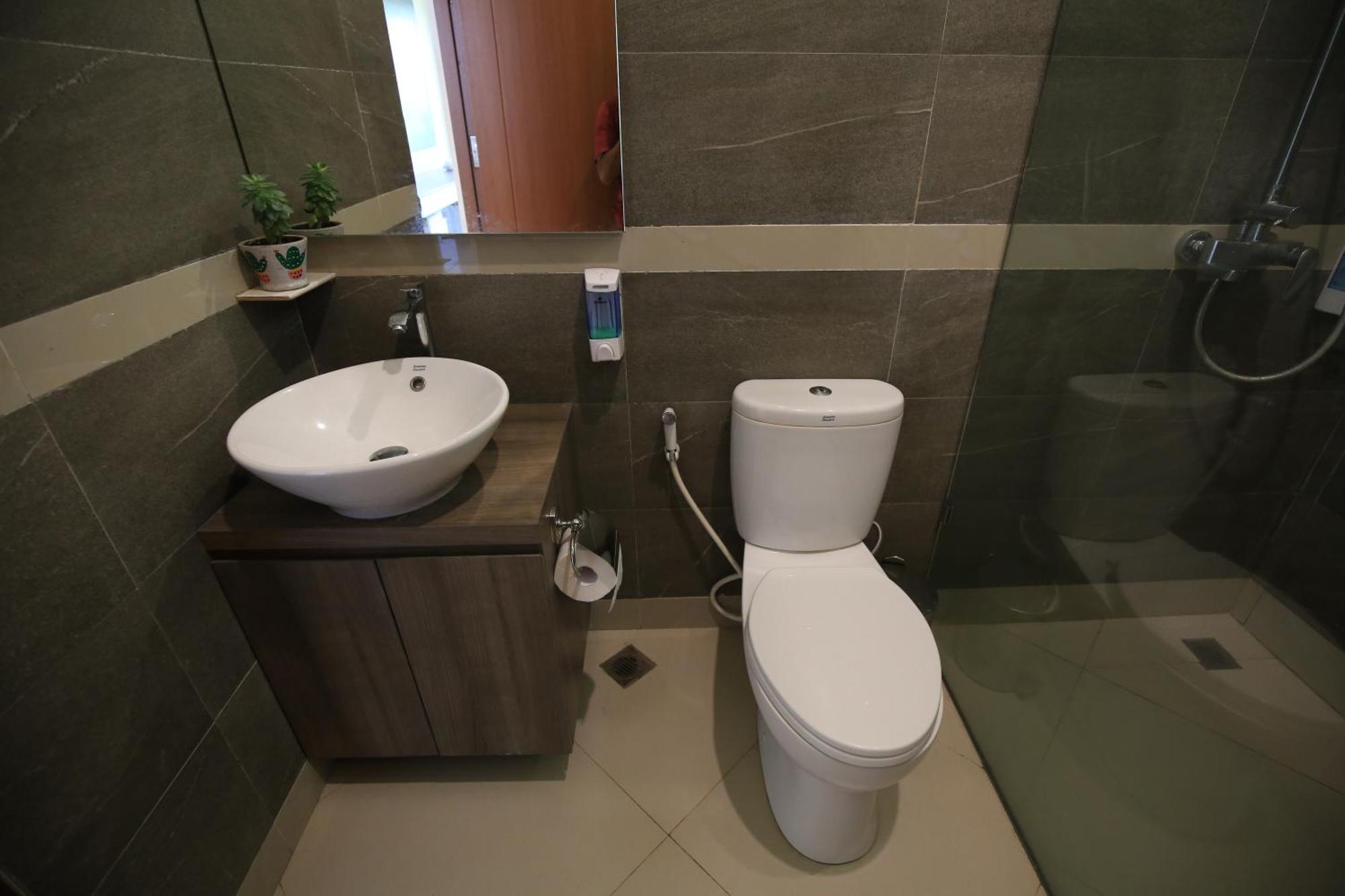 Ara Garden Inn, Accommodation, Yoga Studio & Spa Рутенг Екстериор снимка